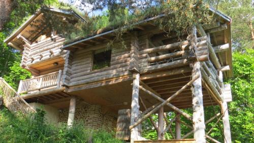 Saint-Martial de Gimel Apartment | La cabane de Hans
