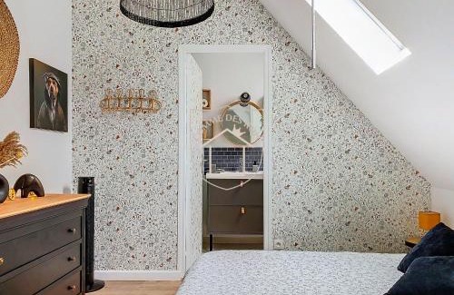 Dourdan Apartment | La Cachette des Rois