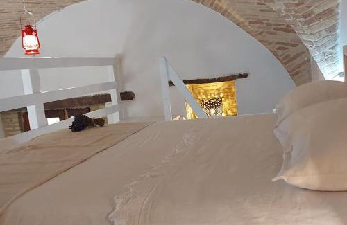 Villalfonsina Apartment | La Cantina: cosy stylish vaults