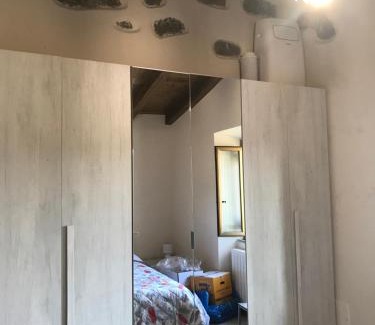 Villafranca in Lunigiana Apartment | La casa dei quadri