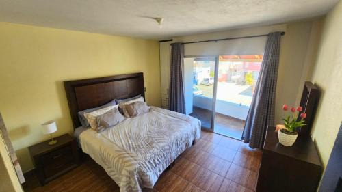Uruapan House | La Casa De Colores