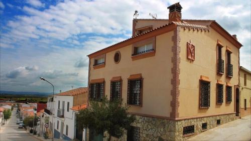Puebla de Alcocer House | La Casa de los Templarios