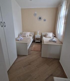 Giba Apartment | La casa delle rose 3