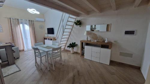 Giba Apartment | La casa delle rose 3