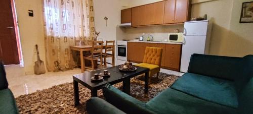 Sikyona Villa | La Casa