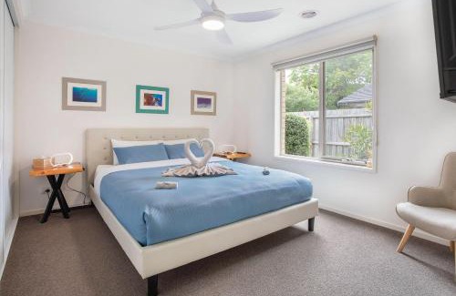 Newcomb House | La Casa Serenità - peaceful retreat with infrared sauna