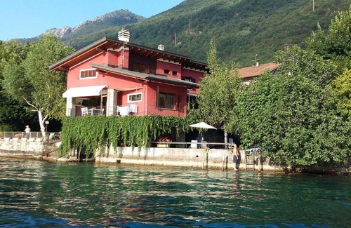 Omegna House | La Casa Sul Lago