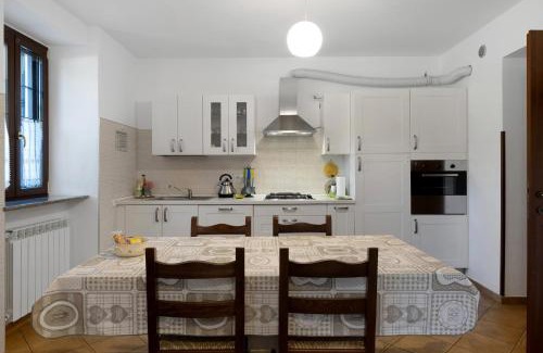 Osiglia House | La Casa Sul Lago