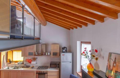 Pescantina House | La casetta nel borgo