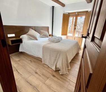 San Cristobal de Valdueza House | La Casina de la Yeye San Cristóbal de Valdueza