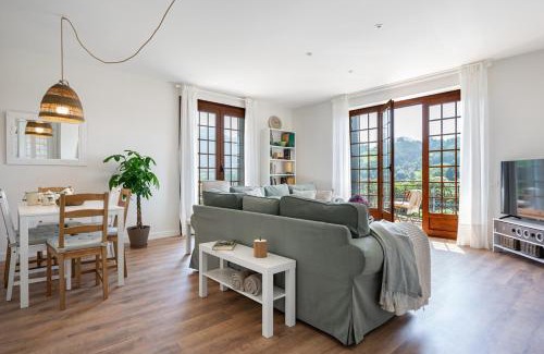 Ribadesella Ski Chalet | La Casona del Viejo Llovio