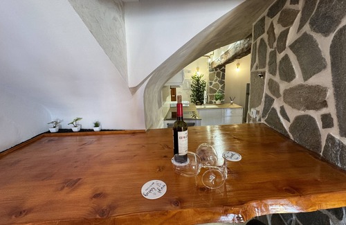 Chulilla House | La Casucha de Chulilla, design house for dream stays.