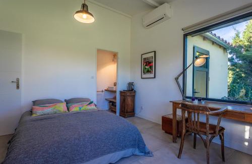 Castelnau-le-Lez House | La chambre de Laura