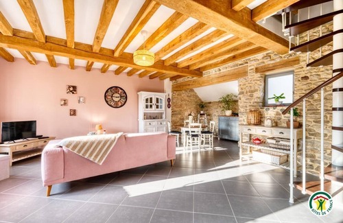 Haussez House | La Charmante d'Haussez