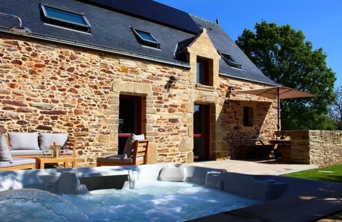 Beganne House | La Chaumière - Gîte de Charme Avec SPA