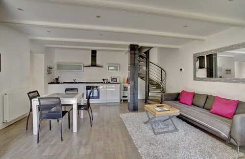 Saint-Bruno - Saint-Victor House | La Dépendance, Magnifique maison avec jardin