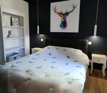 Chaon House | LA DEMEURE DU FAON - gîte de charme privatif en Sologne - 4P avec Jacuzzi et piscine chauffée - Lamotte Beuvron Zoo de Beauval Center parcs