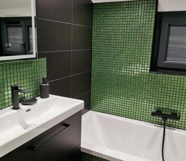 Chaon House | LA DEMEURE DU FAON - gîte de charme privatif en Sologne - 4P avec Jacuzzi et piscine chauffée - Lamotte Beuvron Zoo de Beauval Center parcs