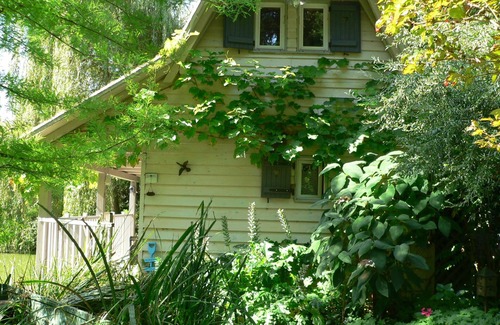 Strueth Ski Chalet | "La Demoiselle" self catering in a private park comfortable for 2 persons