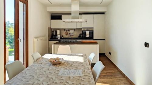 Passignano sul Trasimeno Apartment | La dimora delle Rose