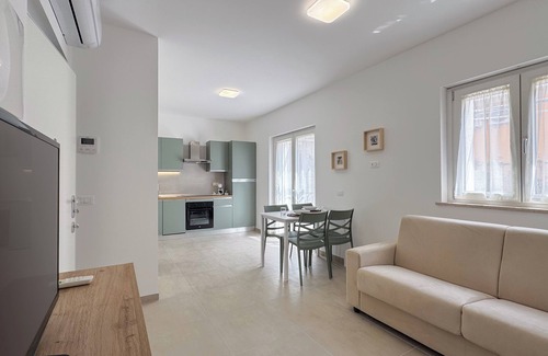 Rocca San Giovanni Apartment | La Dimora del Borgo - Appartamento "La Torre"