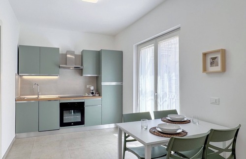 Rocca San Giovanni Apartment | La Dimora del Borgo - Appartamento "La Torre"