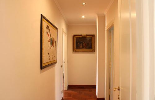 Quartiere XXXI Giuliano Dalmata Apartment | La Dimora del Comandante con Parcheggio Privato