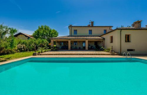Patrignano Villa | La Dolce Villa
