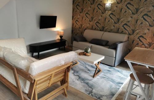 Saint-Prest House | La forte maison