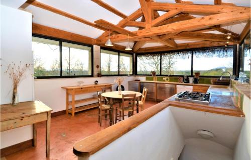 Mejannes-le-Clap House | La Garance