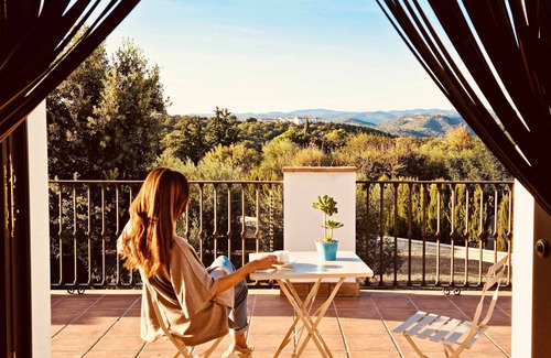 Almodovar del Rio Villa | La Garrida, charming country house near Córdoba