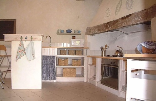 Saint-Pe-Saint-Simon Cottage | La Grange de la Platte, Enjoy Tranquility in Our Beautifully Converted Cottage