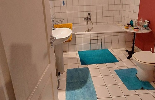 Crisnee House | "la Halte Des Anges" 3 Bedrooms 6 People