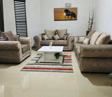 Peradeniya House | La Isla Homestay