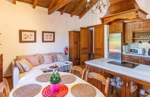 Hornachuelos Villa | La Jacaranda Hornachuelos by Ruralidays