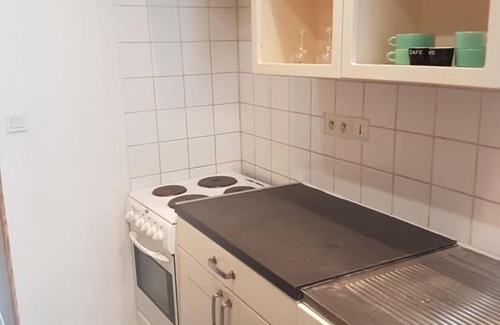 Saint-Jean-d'Angely Apartment | La Laverie - Nice apartment