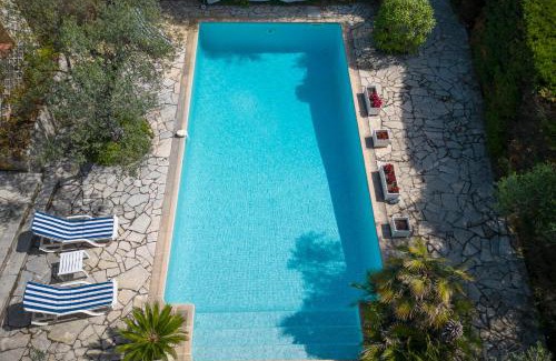 Le Tignet Villa | LA LEZARDIERE Villa for 6 By Sunset