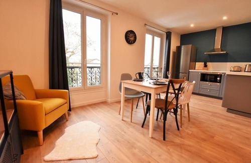 Auvers-sur-Oise Apartment | LA LOGE DU MONTCEL - 1st floor