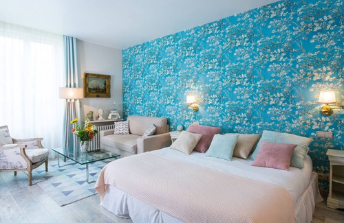 Semblancay Hotel | La Mère Hamard