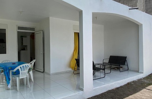 Port-Louis House | La Maison de la Plage - Plage du Souffleur - Port Louis
