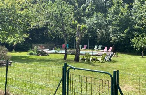 Flere-la-Riviere Villa | La Maison de Maître, Loire Gîte