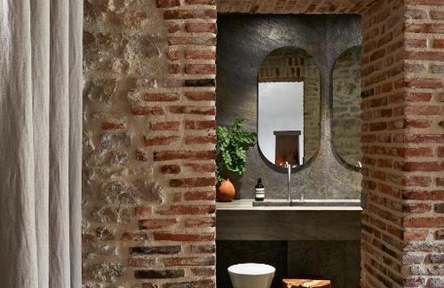 Pommard House | La Maison de Pommard