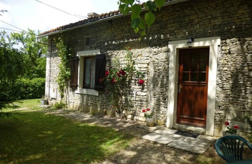 Blanzay House | La Maison des Oiseaux