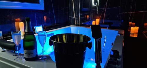 Le Landreau Apartment | La Maison Parfum d'Amour