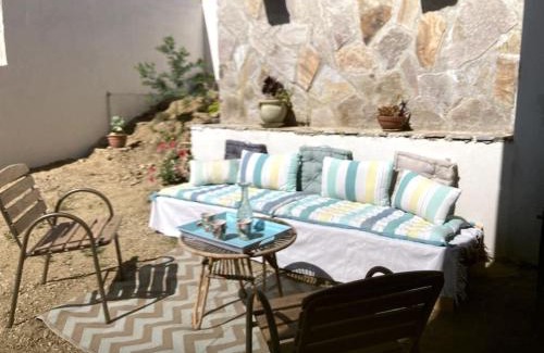 Cavaliere Villa | La Maison rose - Rez de jardin villa 600m plage, 2 chambres 6 personnes