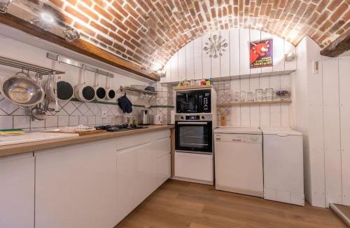 Poce-sur-Cisse House | La Mazère - Maison atypique avec extérieur