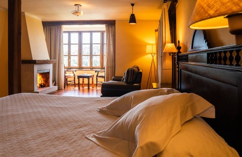 Puente Nuevo Hotel | La Montaña Mágica
