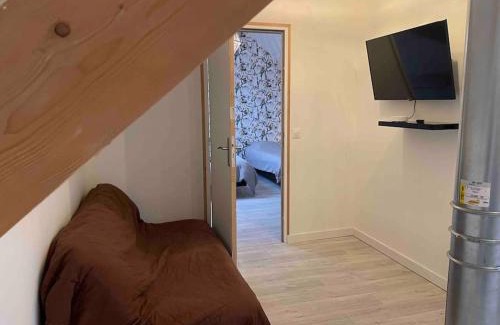 Montebourg House | La Montbourgeoise