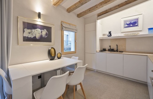 Ciutat Vella Apartment | La Palma Barceloneta Penthouse Apartment with Roof Top Terrace