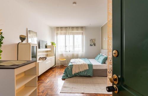 Albate Apartment | La Perla di Como